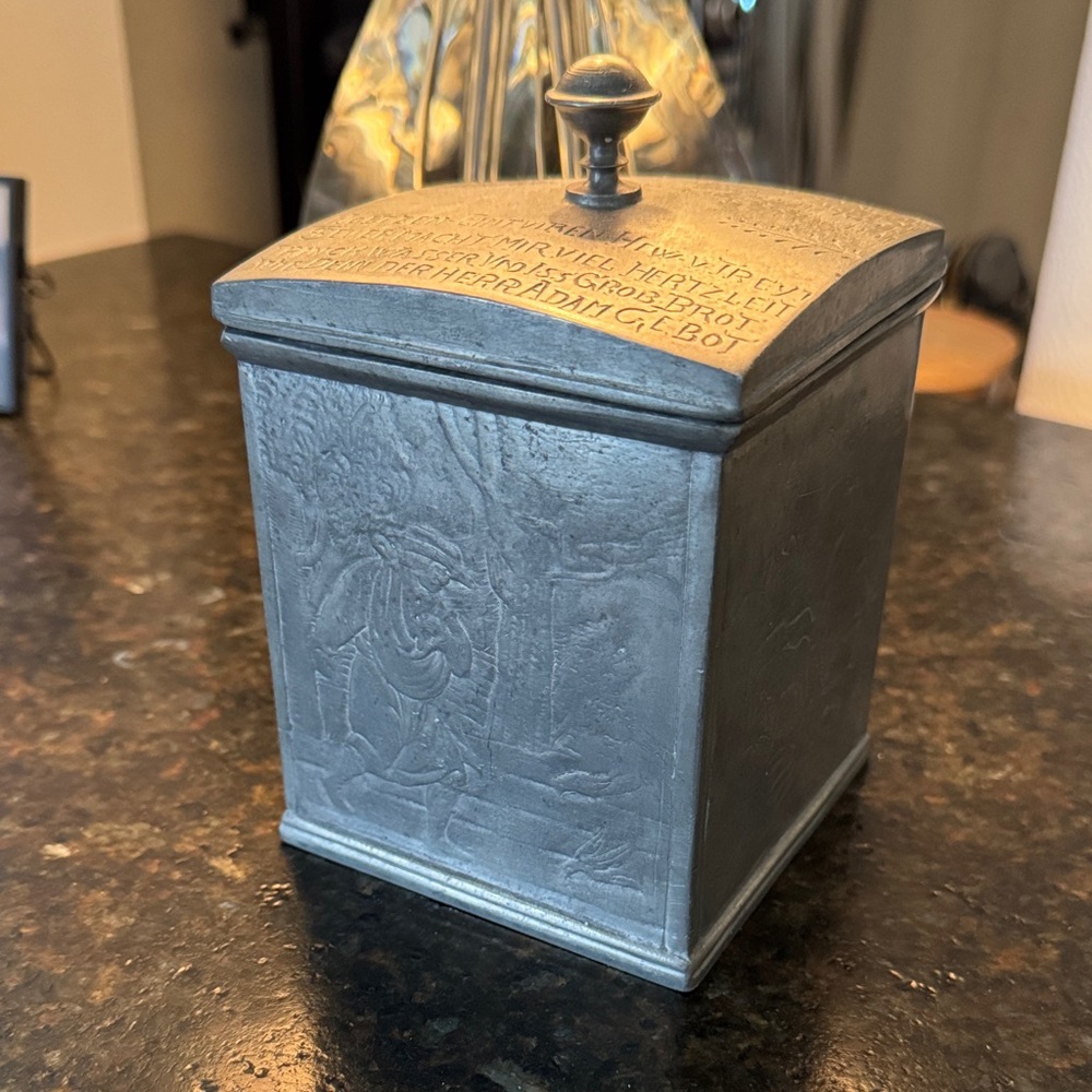 Vintage Silver-Tone Engraved Box
